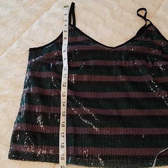 NWOT Wild Fable sequined tank - Picture 7 of 8
